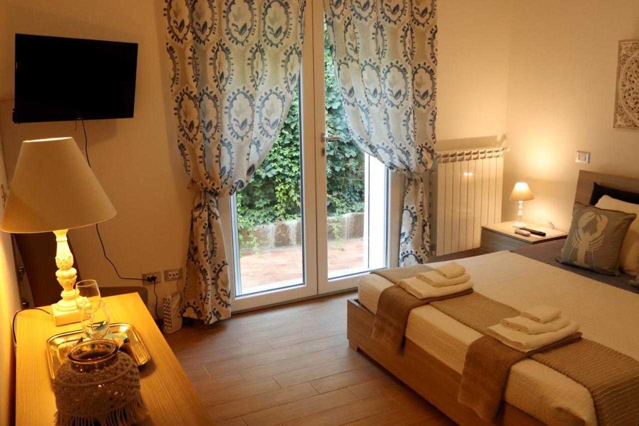 Sunset House Bed & Breakfast Anzio Bagian luar foto